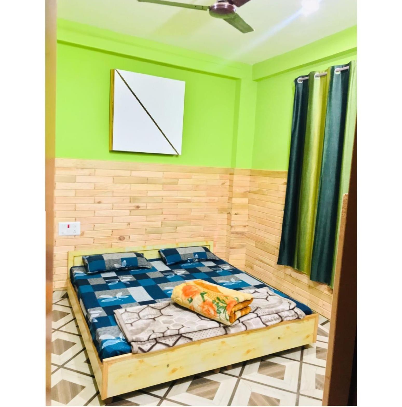 Nucleus Guest House Kasol Exterior foto